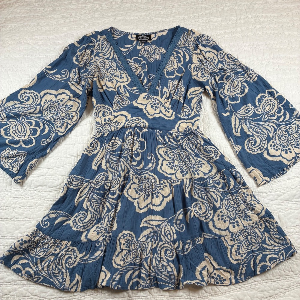 Angie Mini Dress Womens M Blue Floral Bell Sleeve Boho Tiered V-Neck Indie Fairy
